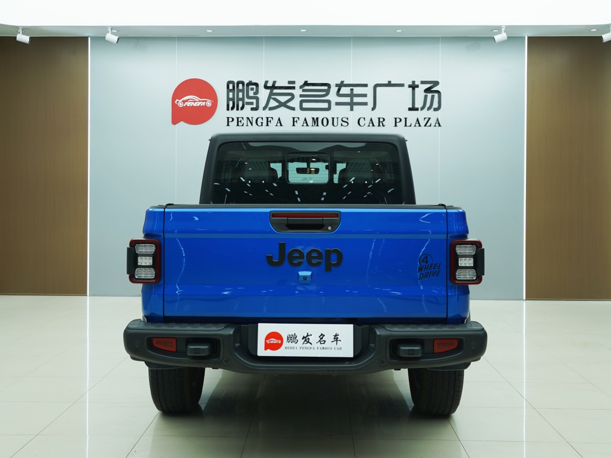 Jeep 角斗士  2022款 3.6L 先行版图片