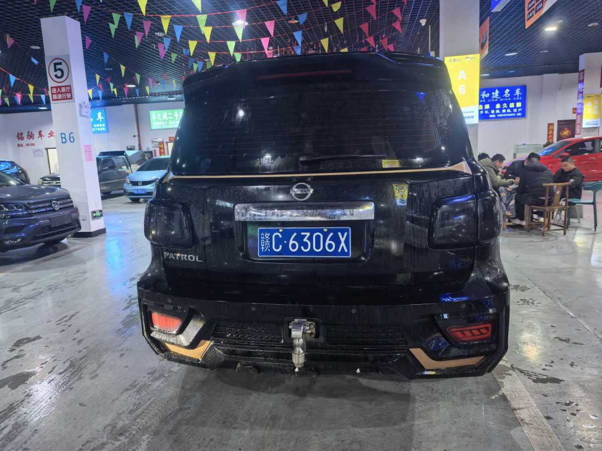 日產(chǎn) 途樂  2018款 4.0L 領(lǐng)英型圖片