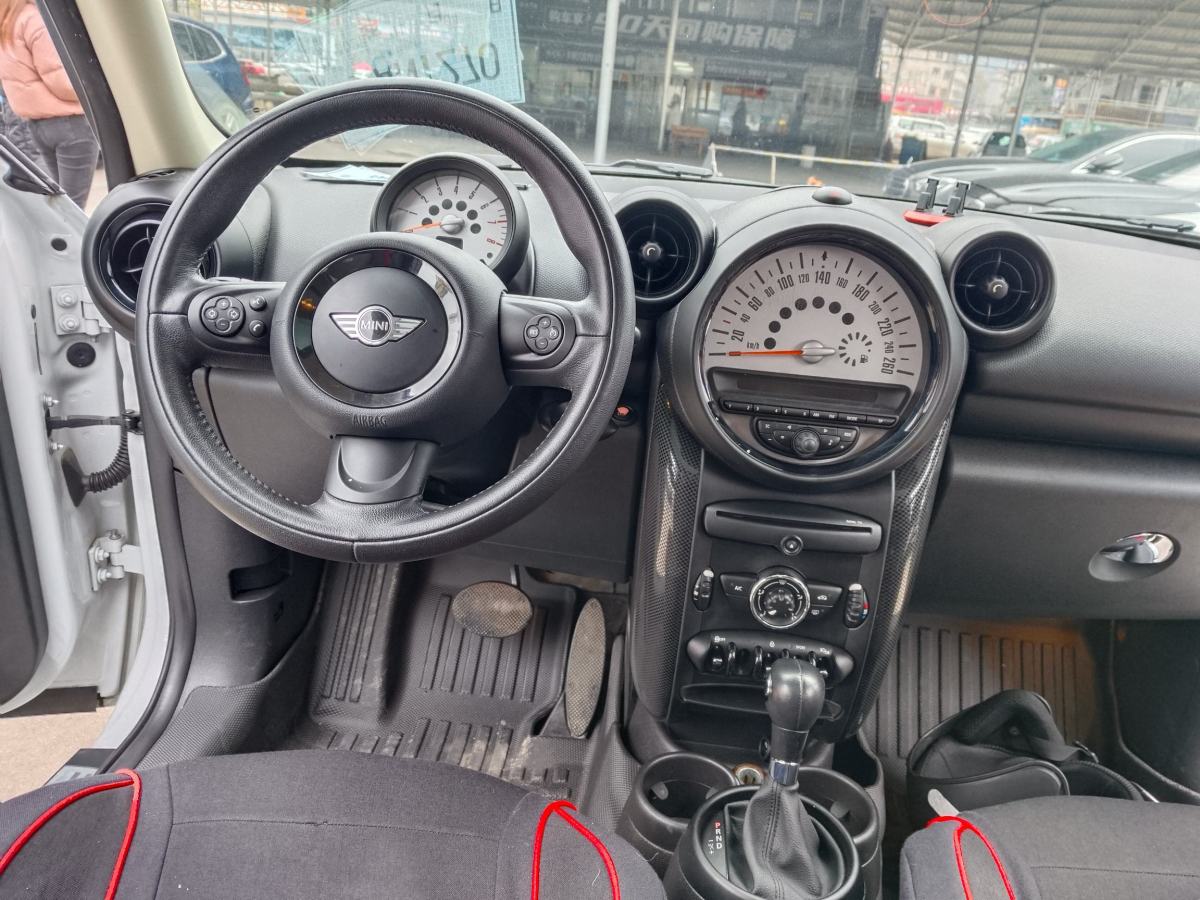 MINI COUNTRYMAN  2013款 1.6T COOPER ALL4 Fun圖片