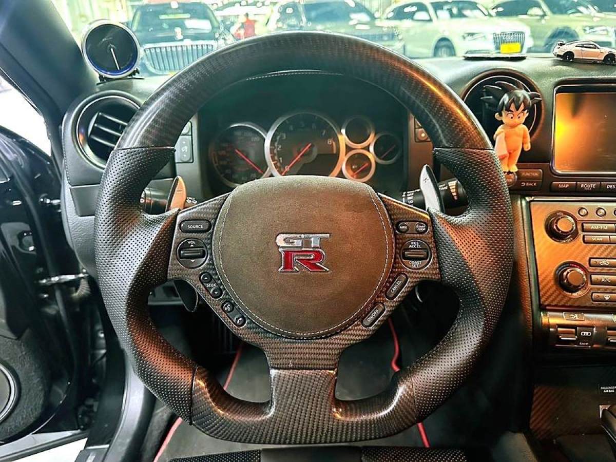 日產(chǎn) GT-R  2012款 3.8T Premium Edition圖片