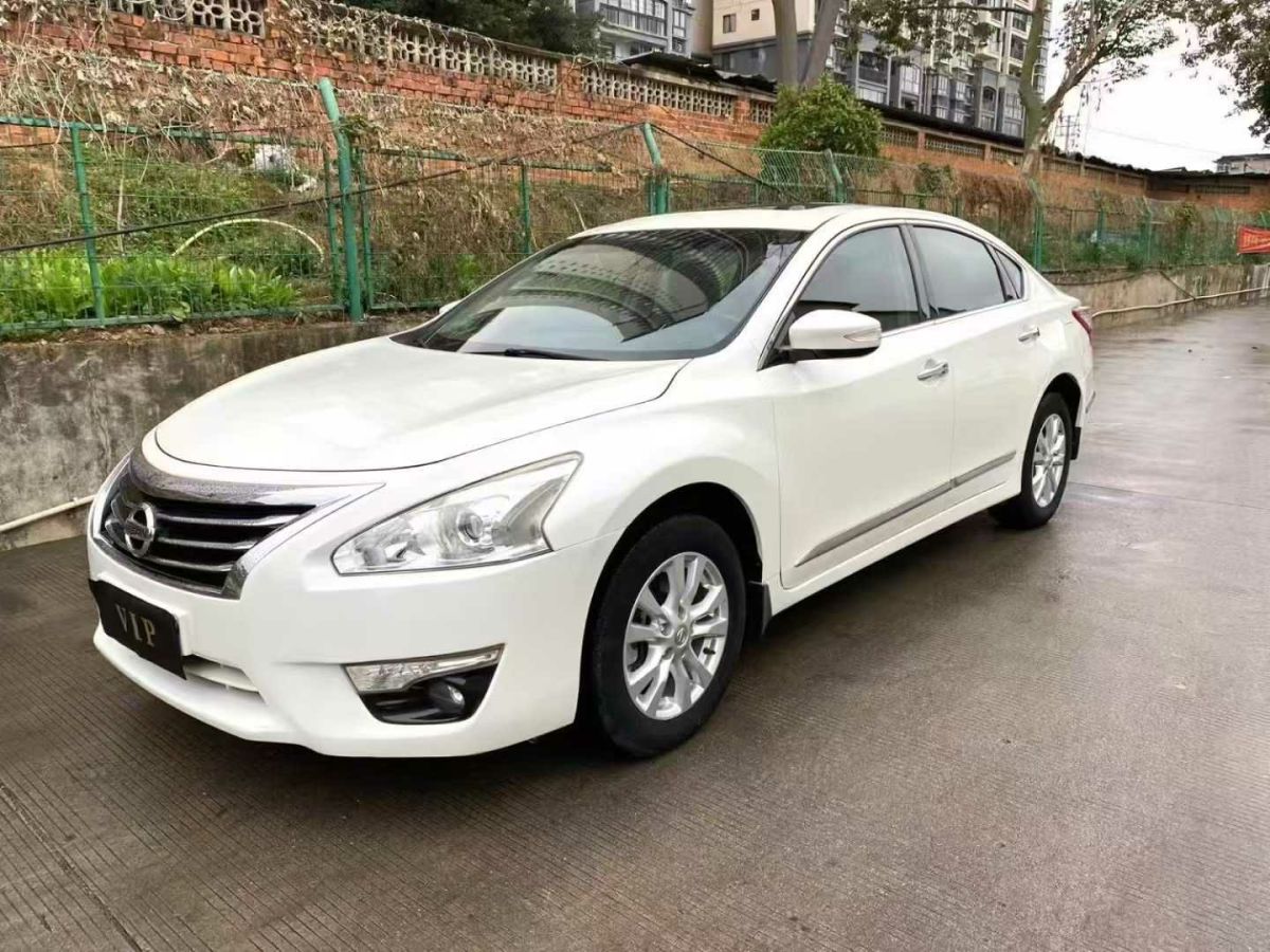 日產(chǎn) 天籟  2015款 2.0L XE-Sporty歐冠運(yùn)動(dòng)版圖片