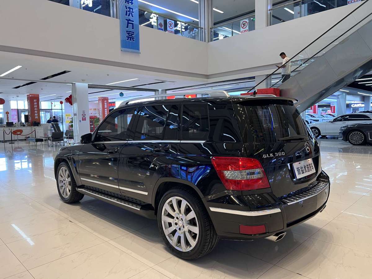 奔馳 奔馳GLK級  2010款 GLK 300 4MATIC 時尚型圖片