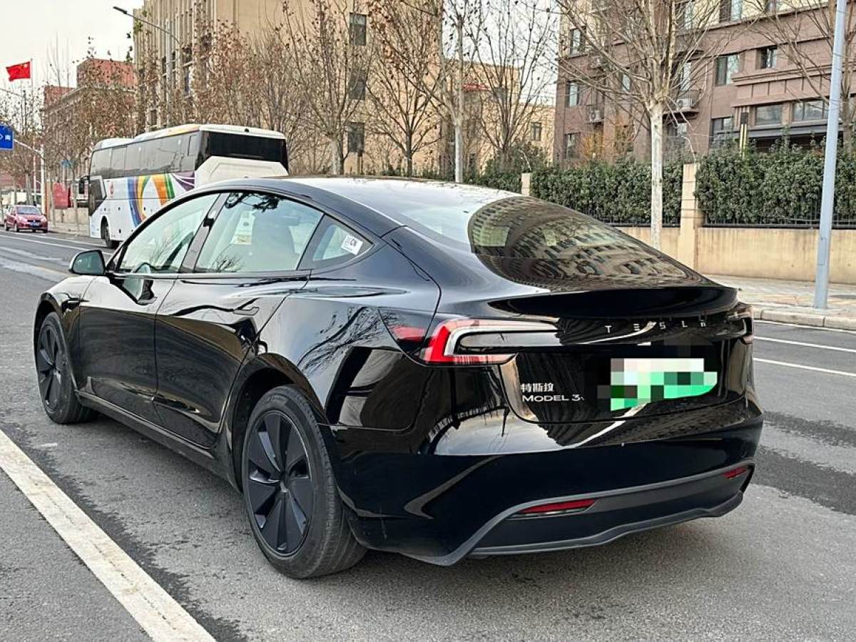 特斯拉 Model Y  2023款 長續(xù)航全輪驅(qū)動(dòng)版圖片