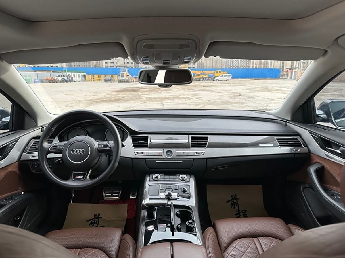 奧迪 奧迪S8  2013款 S8 4.0TFSI quattro圖片