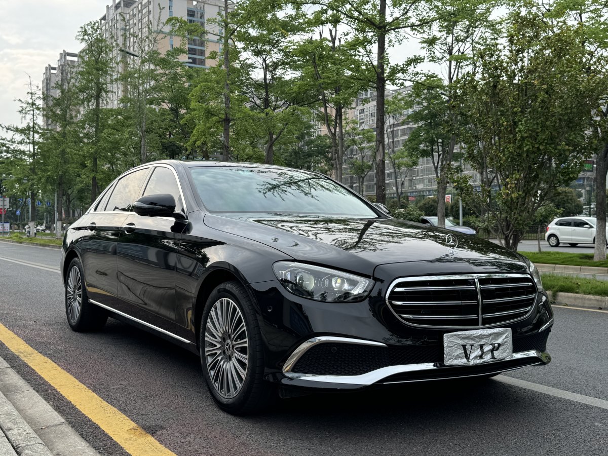 2021年9月奔馳 奔馳E級  2021款 改款 E 300 L 尊貴型