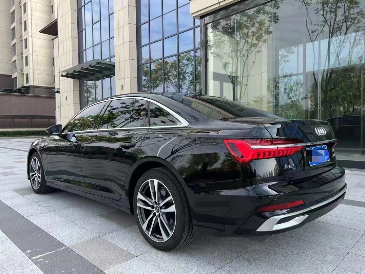 奧迪 奧迪A6L  2023款 改款 40 TFSI 豪華動感型圖片