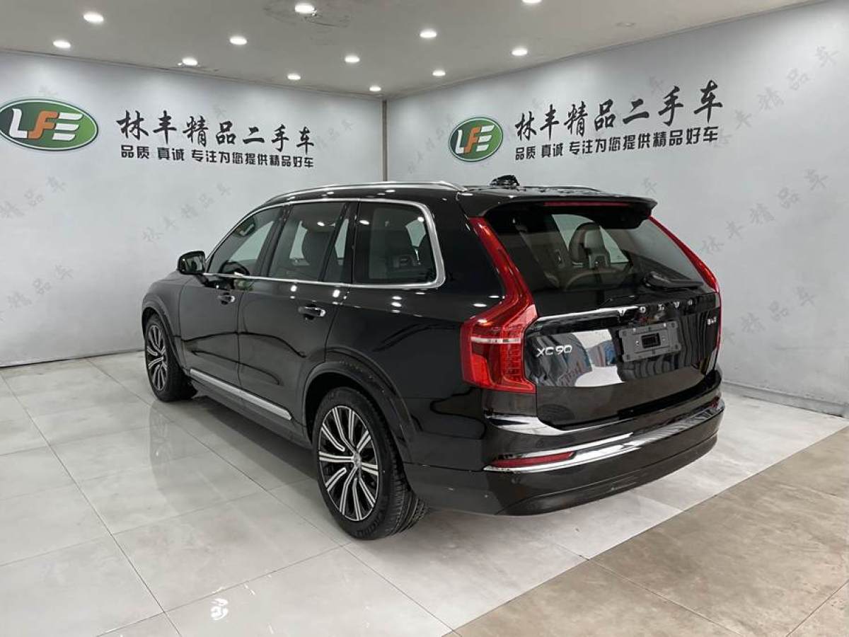 2023年4月沃爾沃 XC90  2025款 B6 智雅豪華版 7座