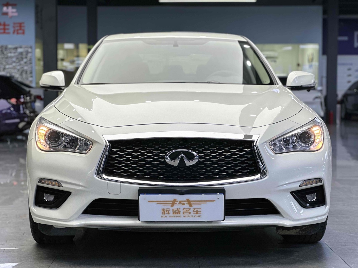 英菲尼迪 Q50L  2018款  2.0T 舒適版 國VI圖片