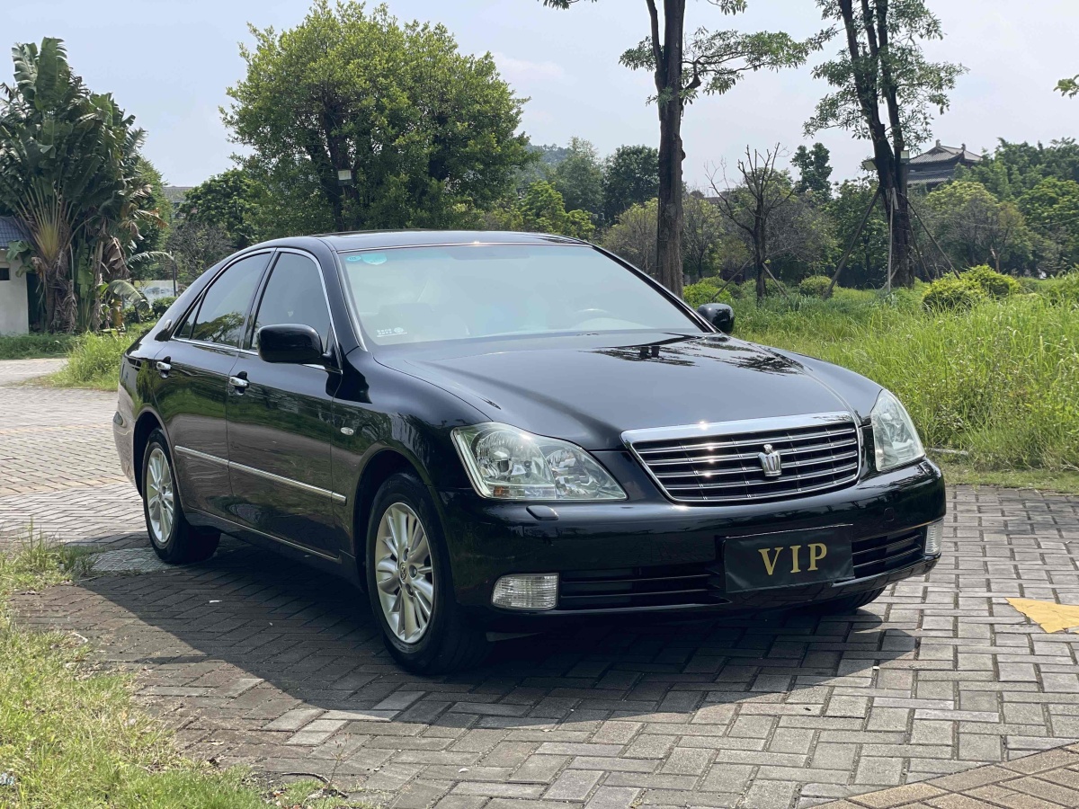 2007年11月豐田 皇冠  2007款 3.0L Royal Saloon導(dǎo)航