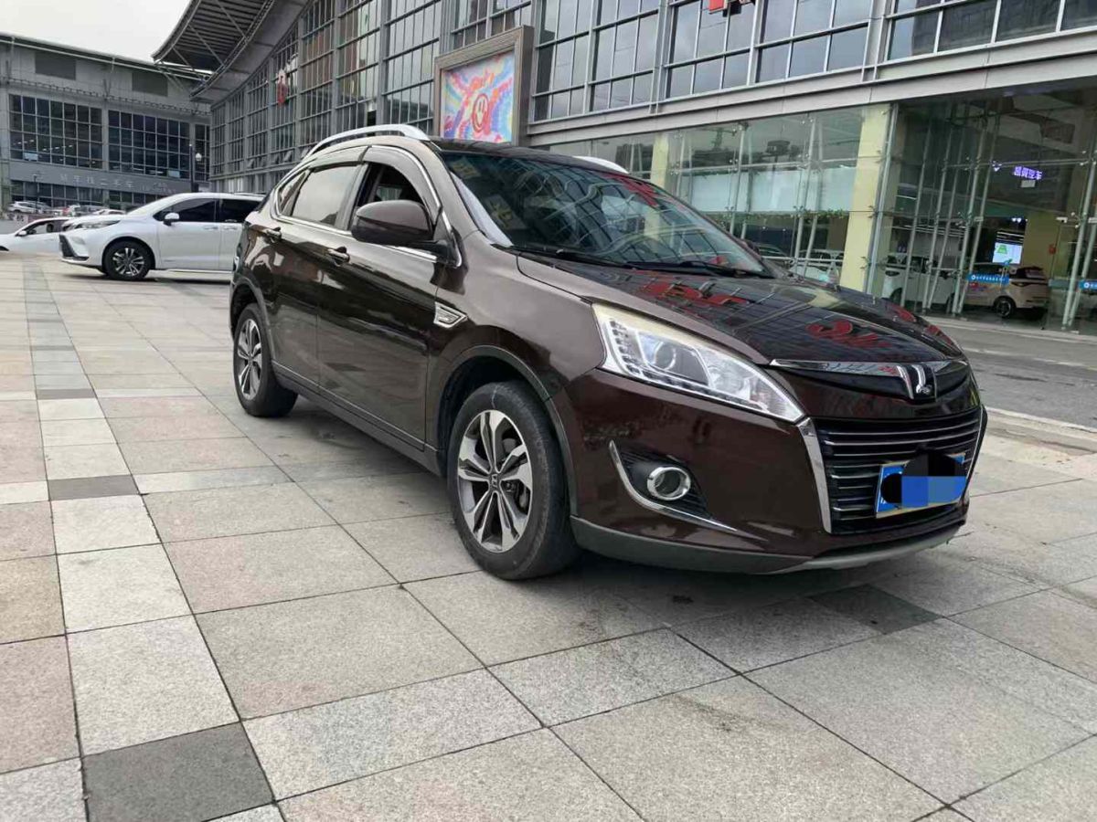 納智捷 優(yōu)6 SUV  2014款 1.8T 智尊型圖片