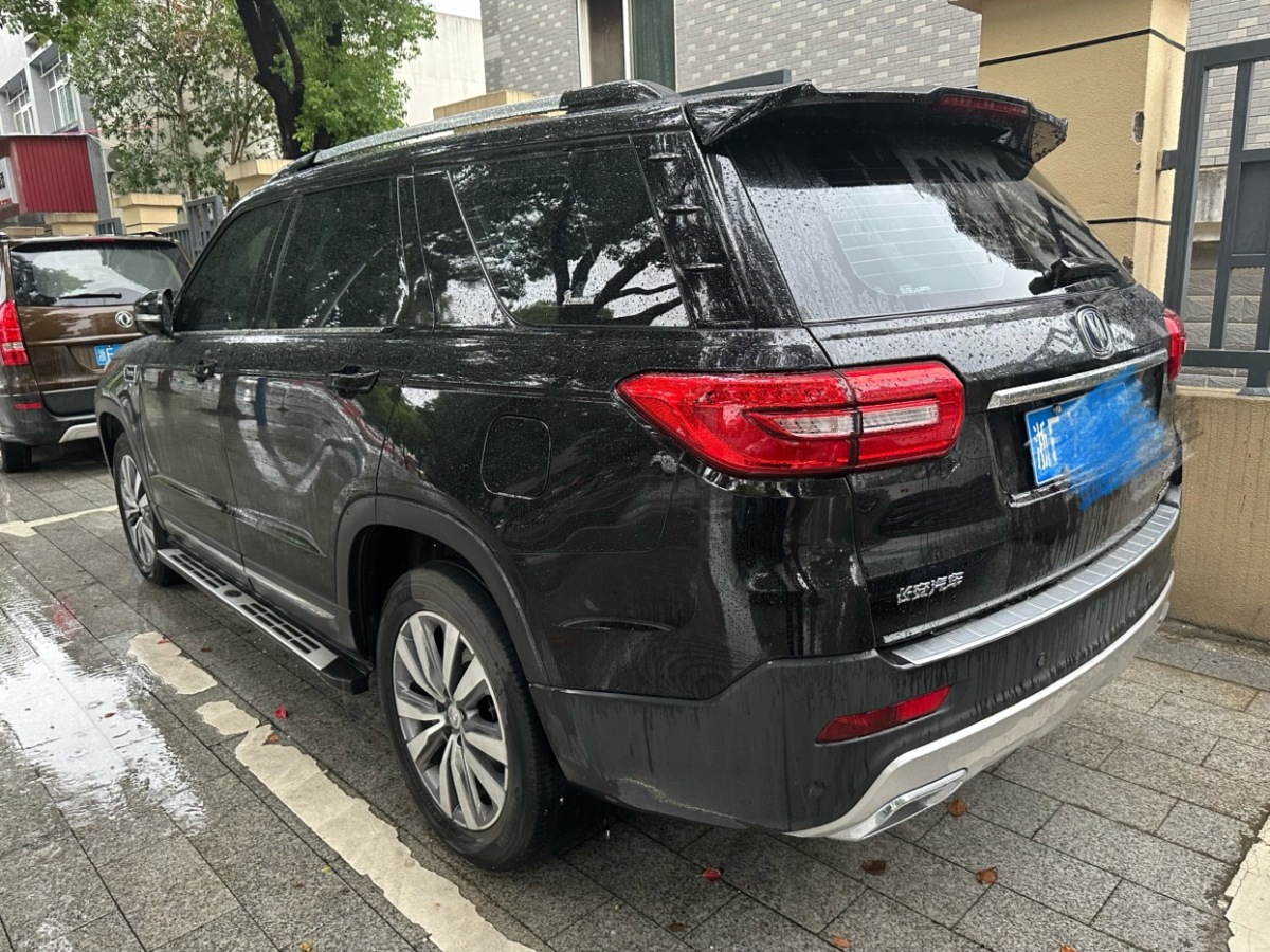 長(zhǎng)安 CS95  2017款 2.0T 兩驅(qū)智途版圖片