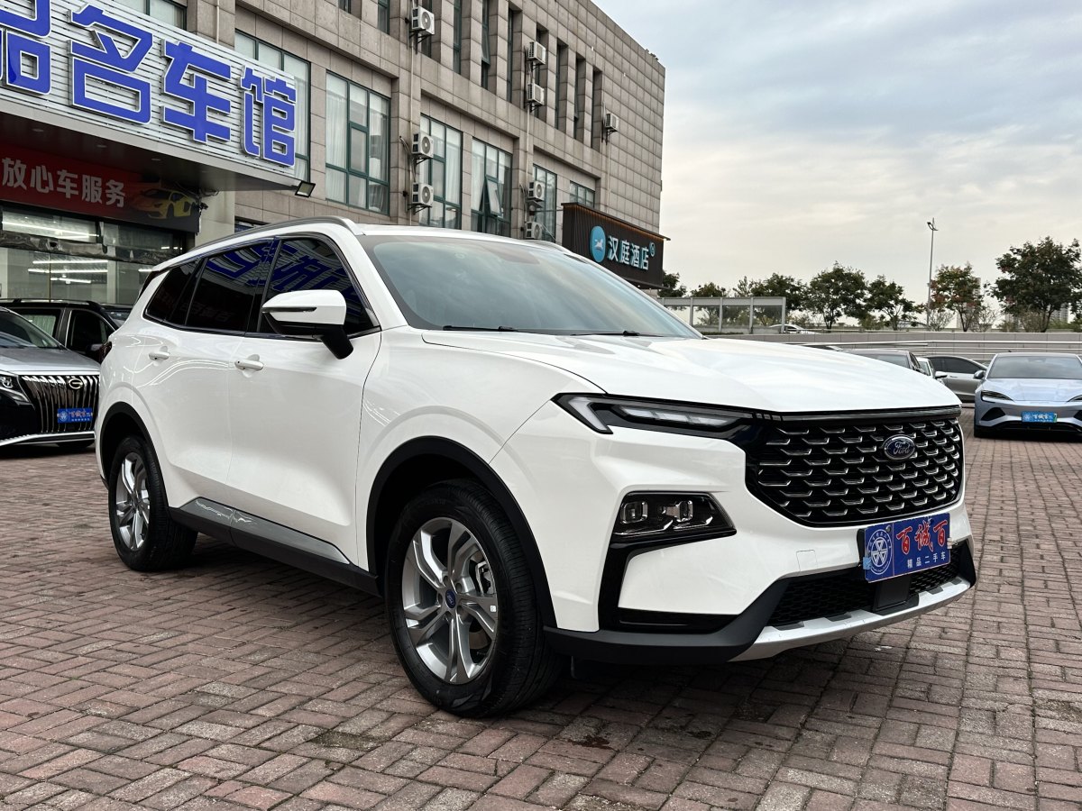 福特 領(lǐng)睿  2022款 EcoBoost 170 精領(lǐng)型圖片