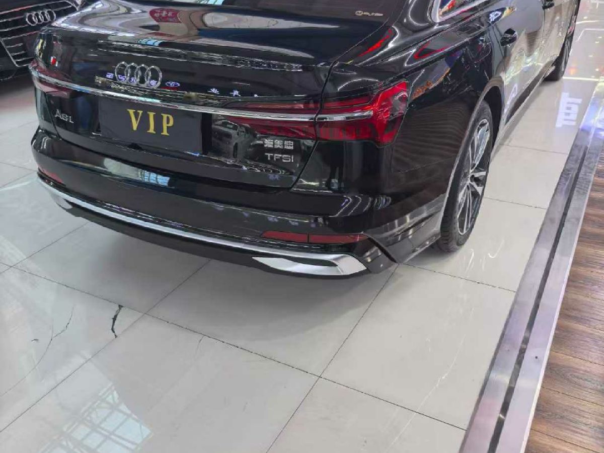 奧迪 奧迪A6L  2022款 40 TFSI 豪華動感型圖片