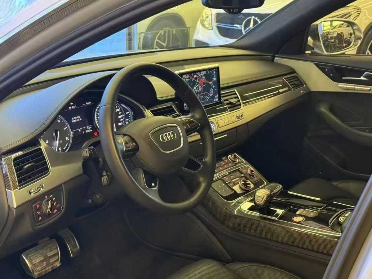 奧迪 奧迪S8  2016款 S8 4.0TFSI quattro圖片