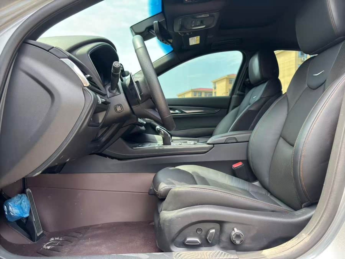 凱迪拉克 CT5  2023款 28T 鉑金型圖片