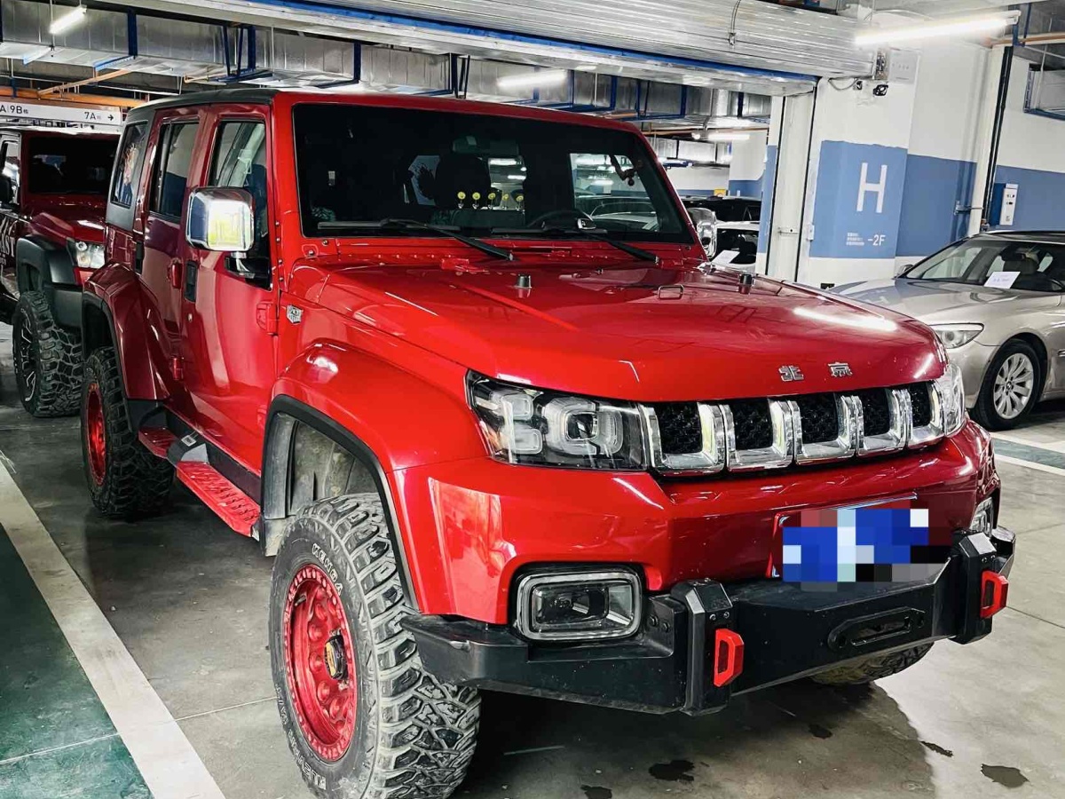 北京 BJ40  2016款 40L 2.3T 自動四驅(qū)尊享版圖片