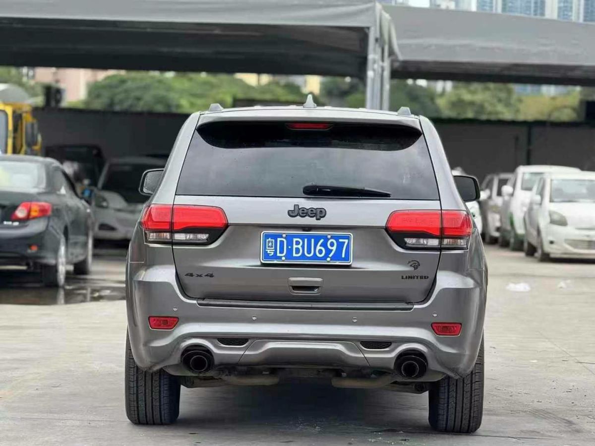 Jeep 大切諾基  2014款 3.6L 精英導(dǎo)航版圖片