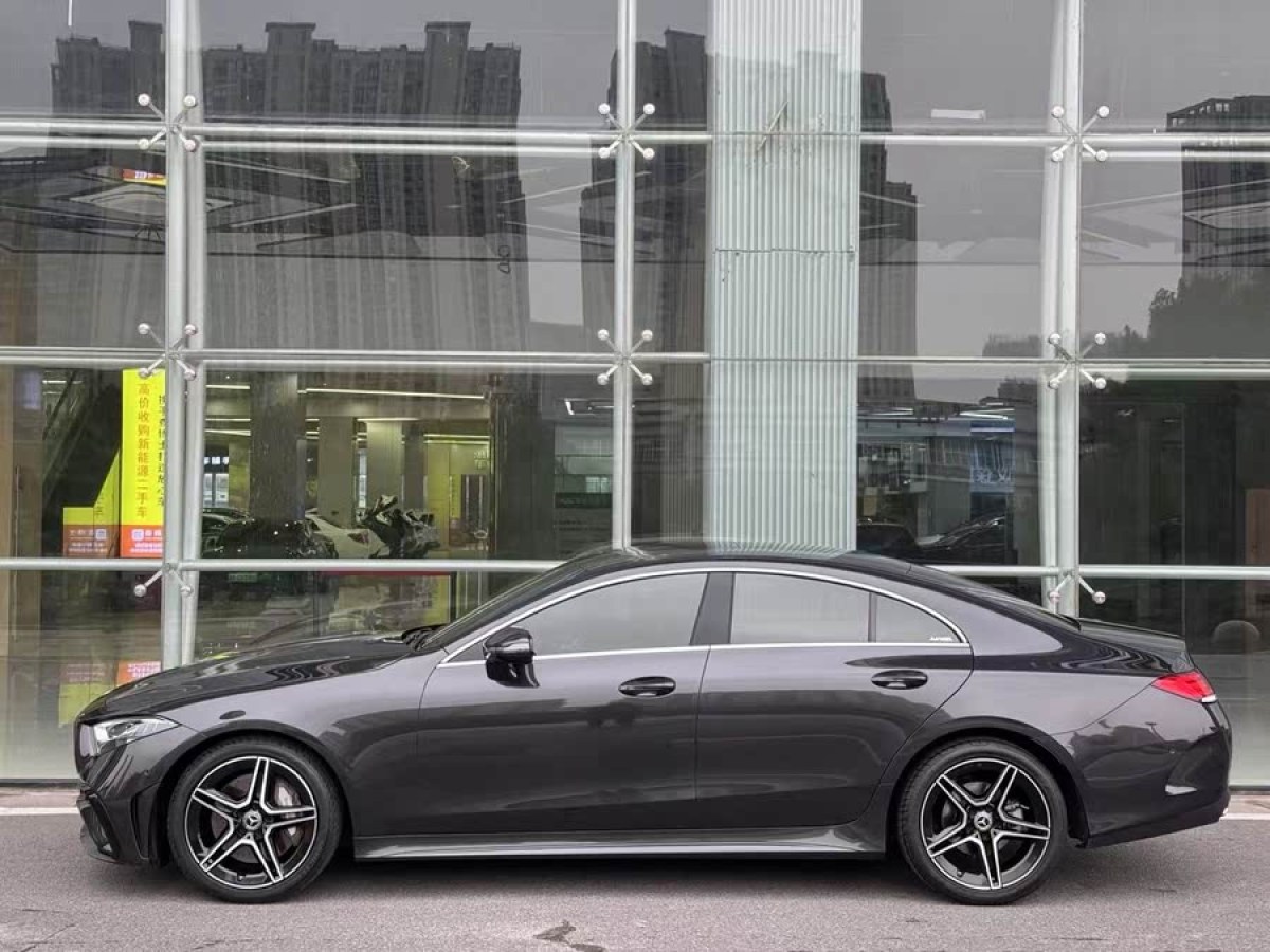奔馳 奔馳CLS級(jí)  2023款 改款 CLS 300 動(dòng)感型圖片