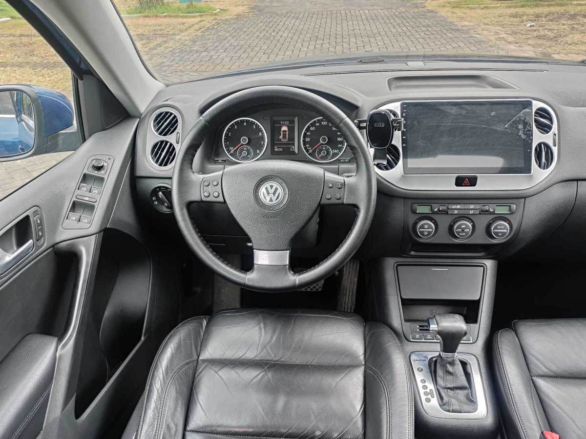 2009年10月大眾 Tiguan  2009款 2.0TSI 豪華版