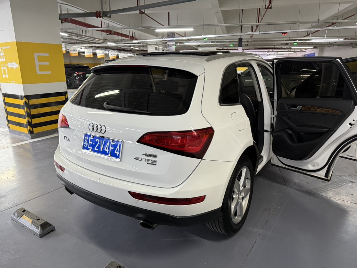 奧迪 奧迪Q5  2015款 40 TFSI 技術(shù)型圖片