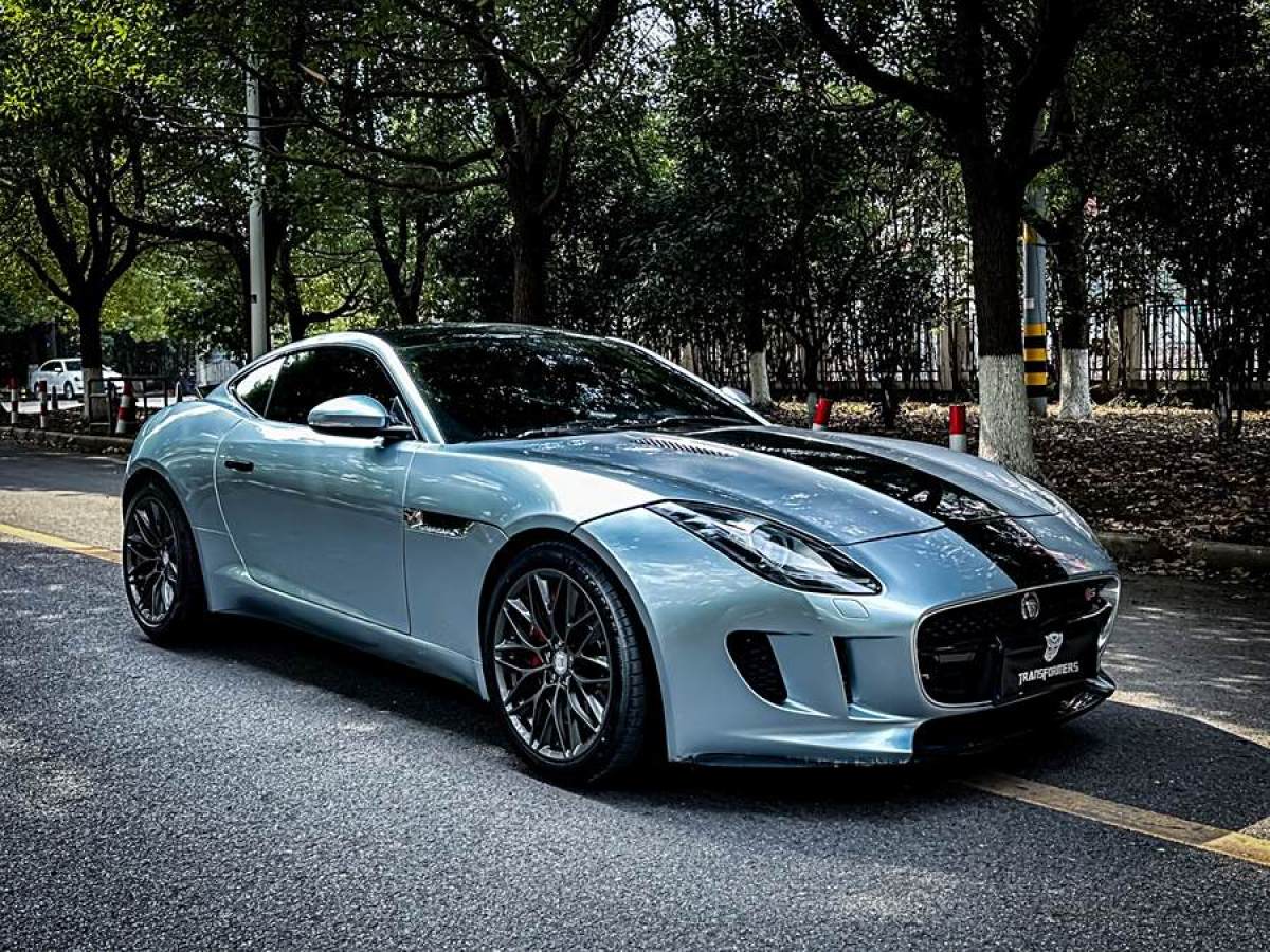 2015年7月捷豹 F-TYPE  2015款 3.0T S 硬頂版