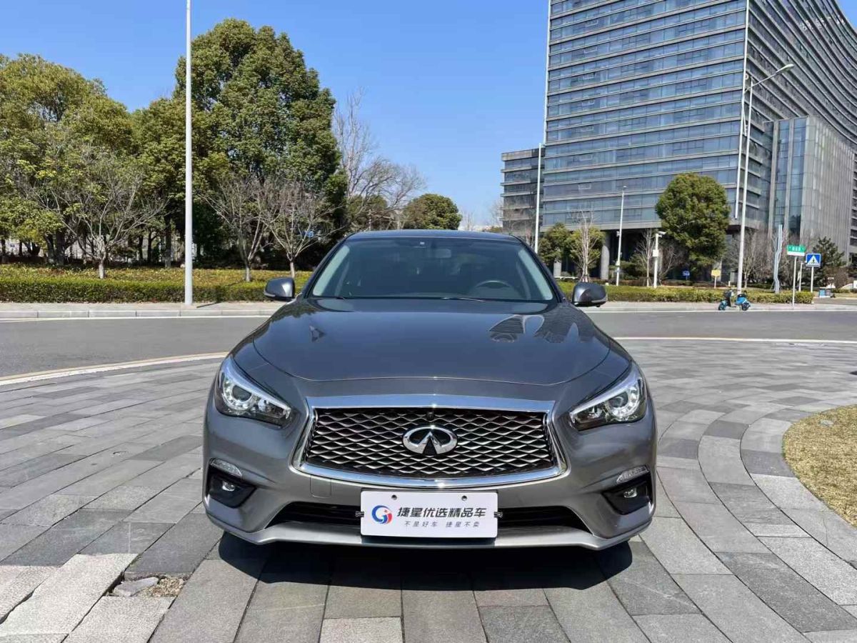 英菲尼迪 Q50L  2020款 2.0T 30周年限量版圖片