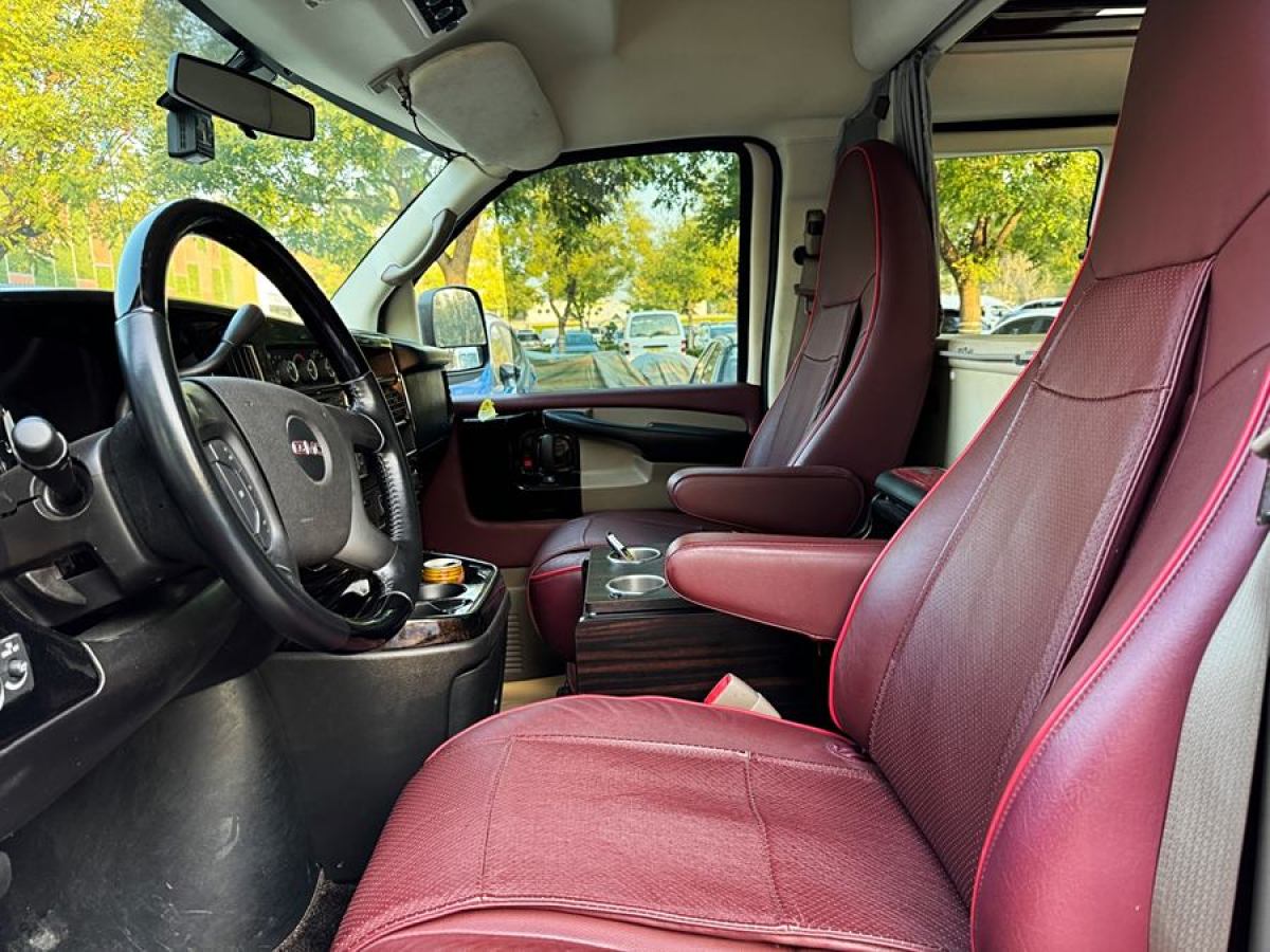 GMC SAVANA  2014款 5.3L G600S 四驅(qū)雅尊版圖片