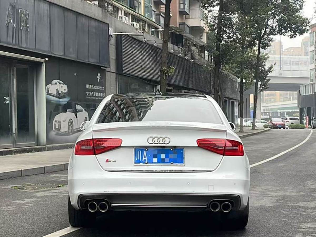 奧迪 奧迪A4L  2016款 35 TFSI 自動運動型圖片