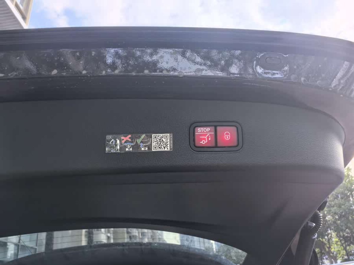 奔馳 奔馳GLC  2024款 改款 GLC 260 L 4MATIC 豪華型 5座圖片