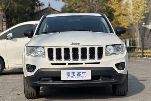 指南者 Jeep 2.4L 四驱运动版