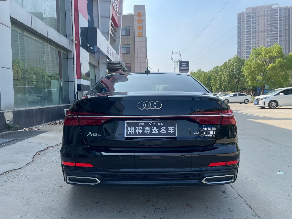 奧迪 奧迪A6L  2021款 45 TFSI quattro 臻選動(dòng)感型圖片