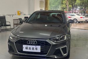 奧迪A4L 奧迪 35 TFSI 時尚動感型