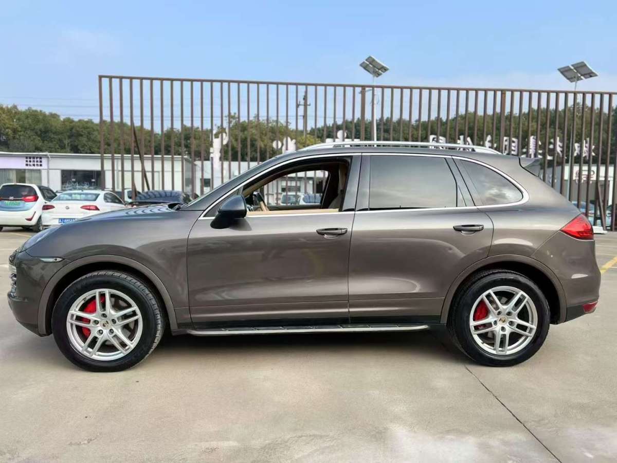 保時(shí)捷 Cayenne  2011款 Cayenne 3.0T圖片
