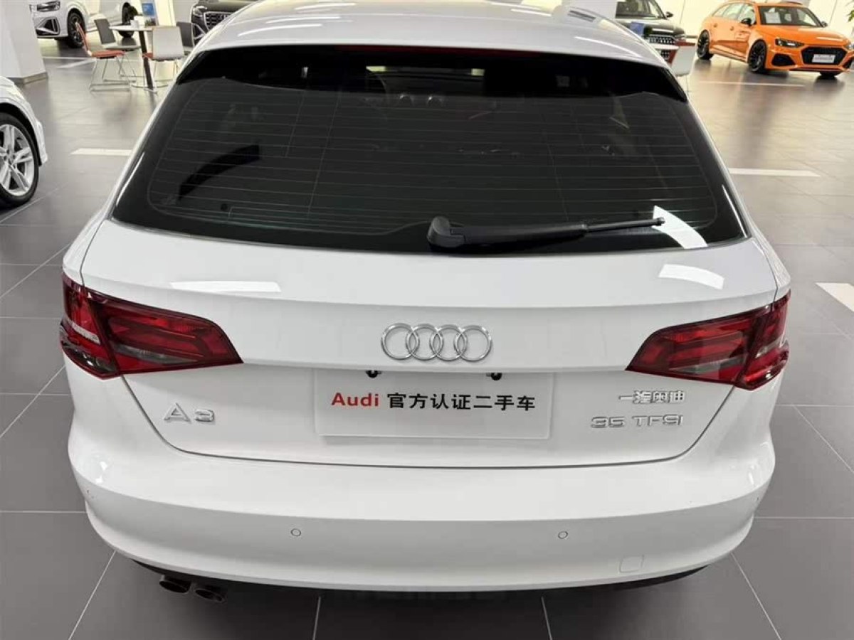 奧迪 奧迪A3  2015款 Sportback 35 TFSI 百萬紀(jì)念舒享型圖片