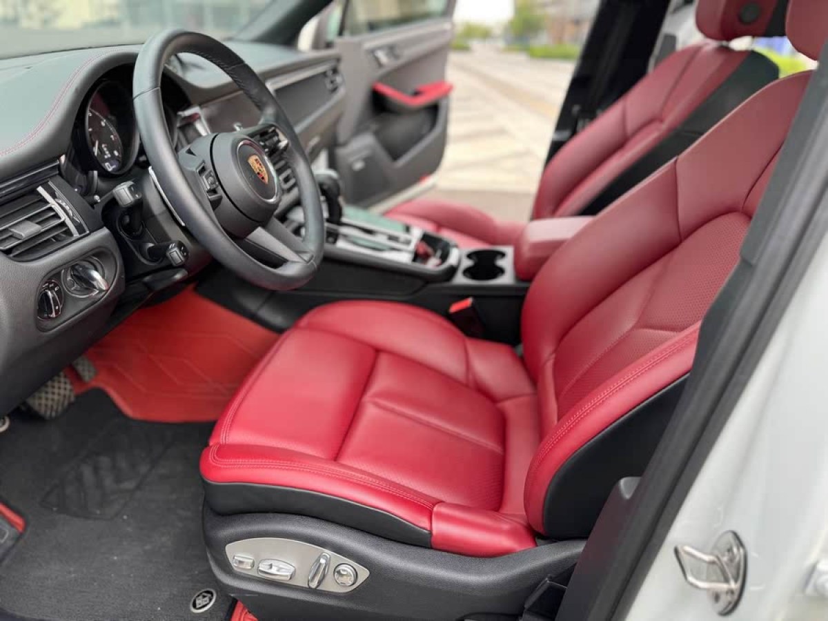 保時(shí)捷 Macan  2023款 Macan 2.0T圖片