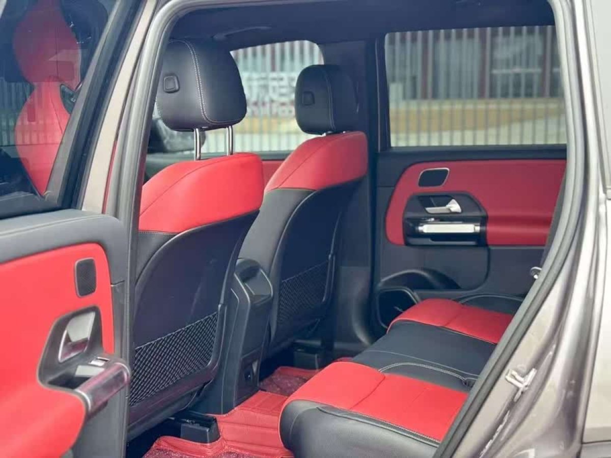 奔馳 奔馳GLB AMG  2021款 AMG GLB 35 4MATIC圖片