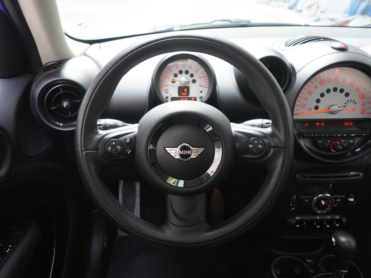 MINI COUNTRYMAN  2014款 1.6T COOPER ALL4 Fun圖片