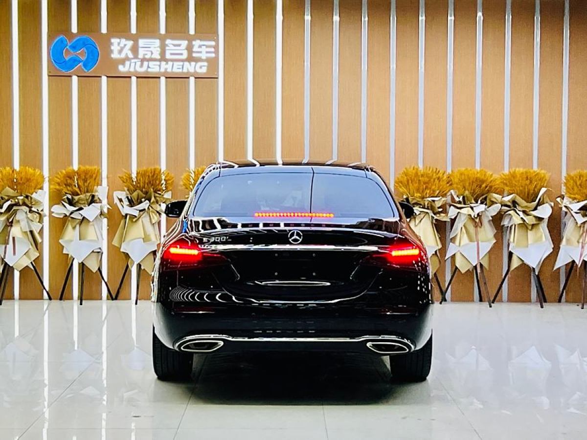 奔馳 奔馳E級  2023款 改款 E 300 L 豪華型圖片