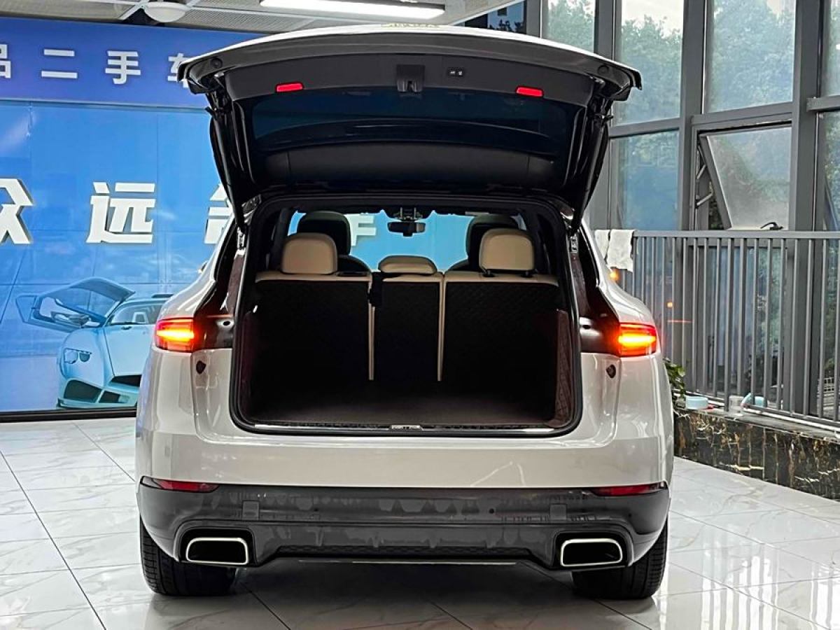 保時捷 Cayenne新能源  2020款 Cayenne E-Hybrid 2.0T圖片