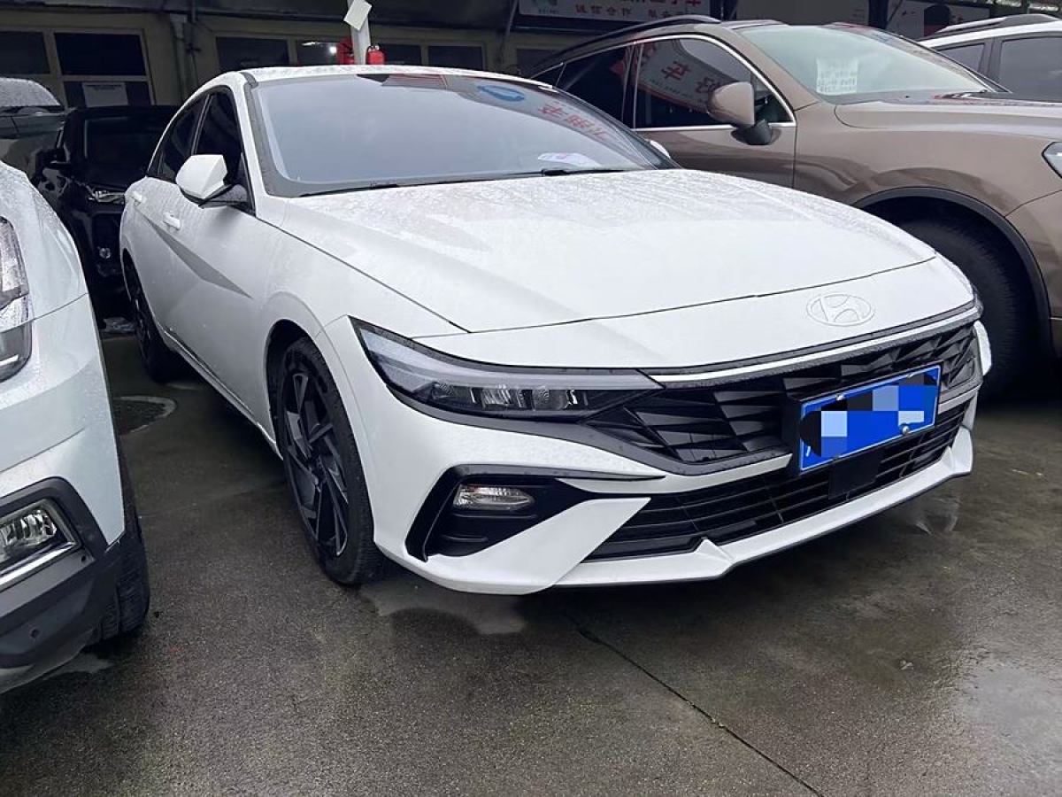 現(xiàn)代 伊蘭特  2023款 1.5L CVT GLX精英版圖片