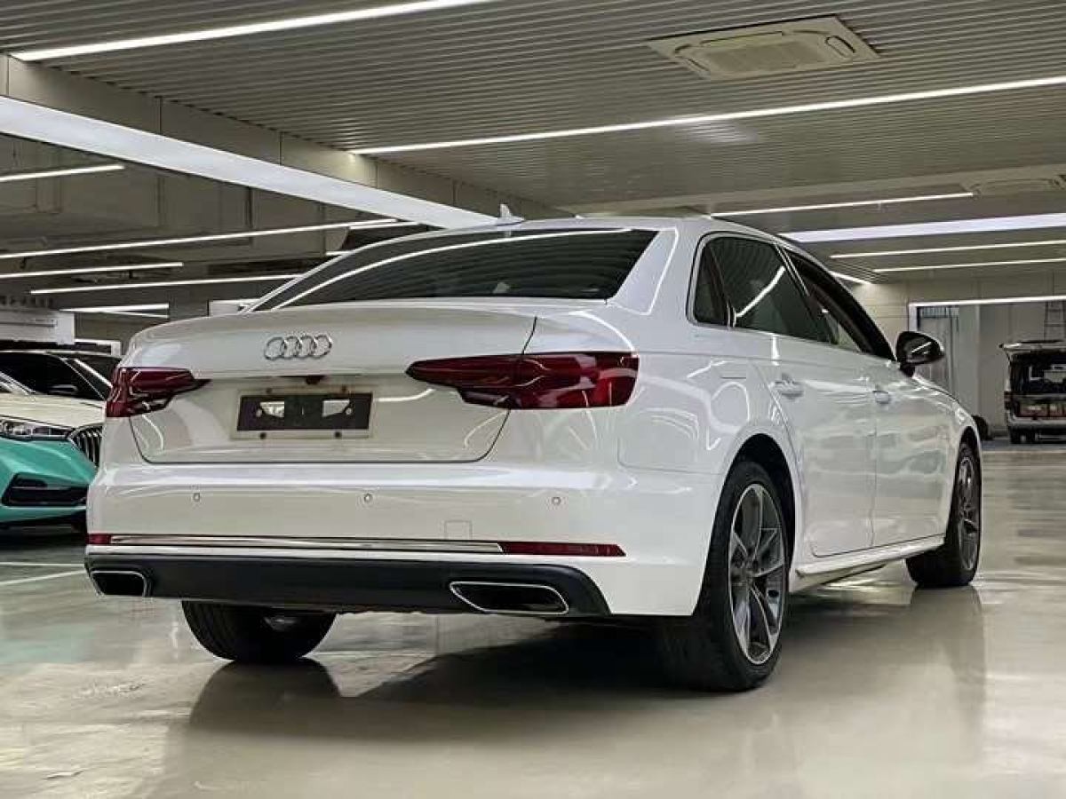 奧迪 奧迪A4L  2019款 40 TFSI 進取型 國VI圖片