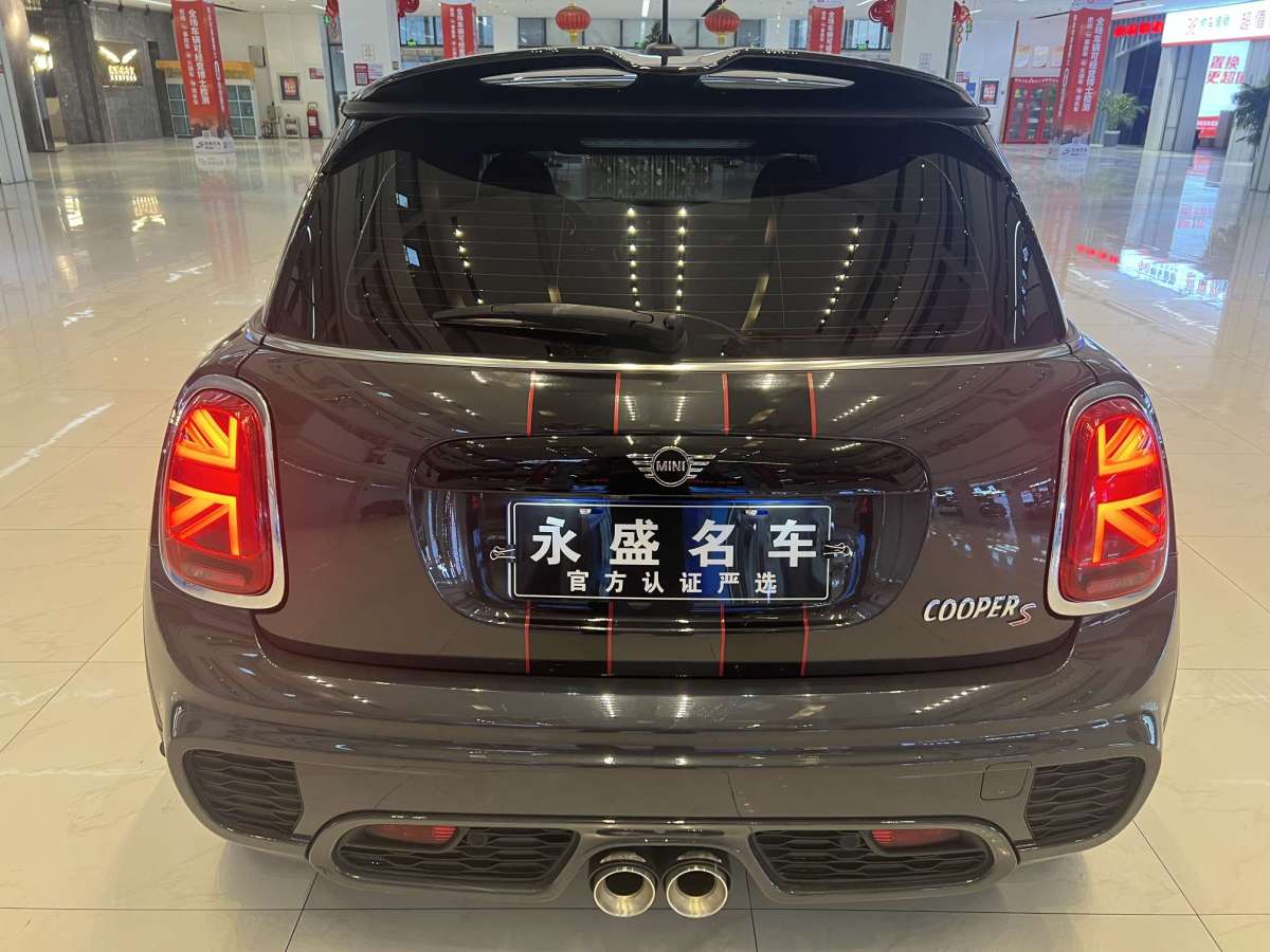 MINI MINI  2021款 2.0T COOPER S 經(jīng)典派圖片