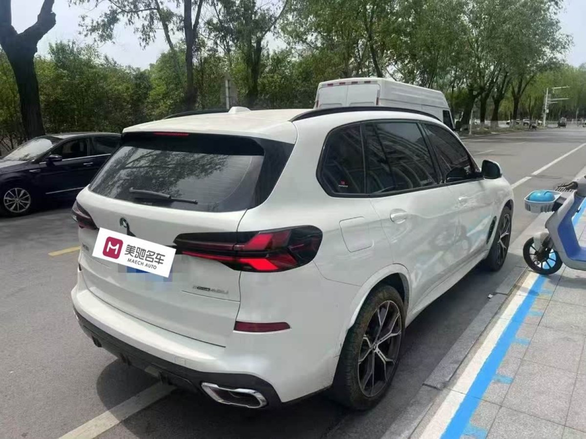 寶馬 寶馬X5  2023款 xDrive 30Li 尊享型M運(yùn)動套裝圖片