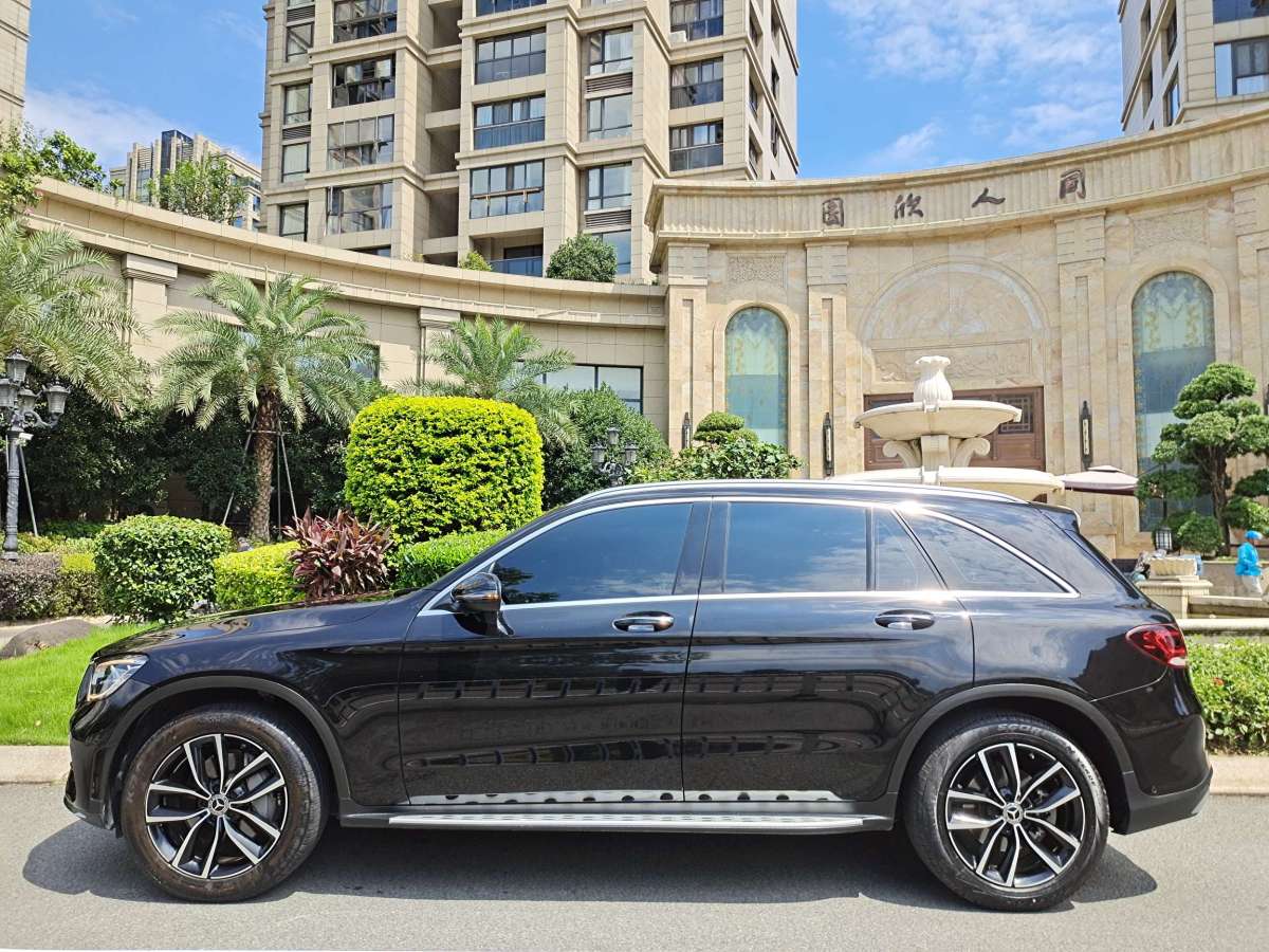 奔馳 奔馳GLC  2018款 改款 GLC 300 4MATIC 動感型圖片