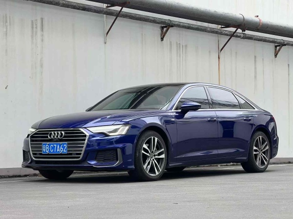 奥迪 奥迪A6L  2019款 45 TFSI 臻选动感型