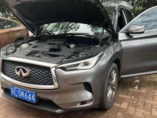 英菲尼迪 QX50  2020款 2.0T 四驱菁英版