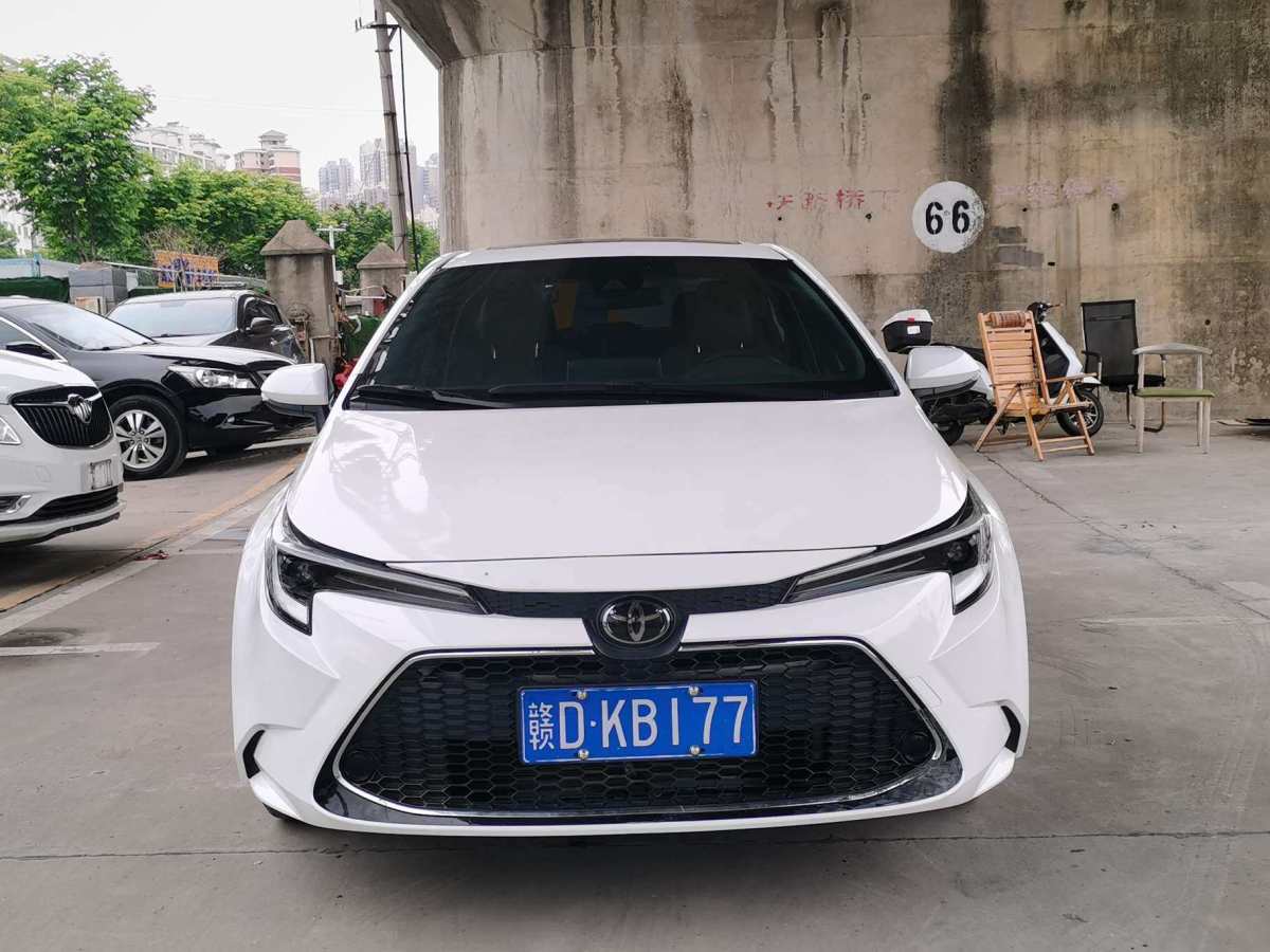 豐田 雷凌  2023款 185T CVT豪華版圖片