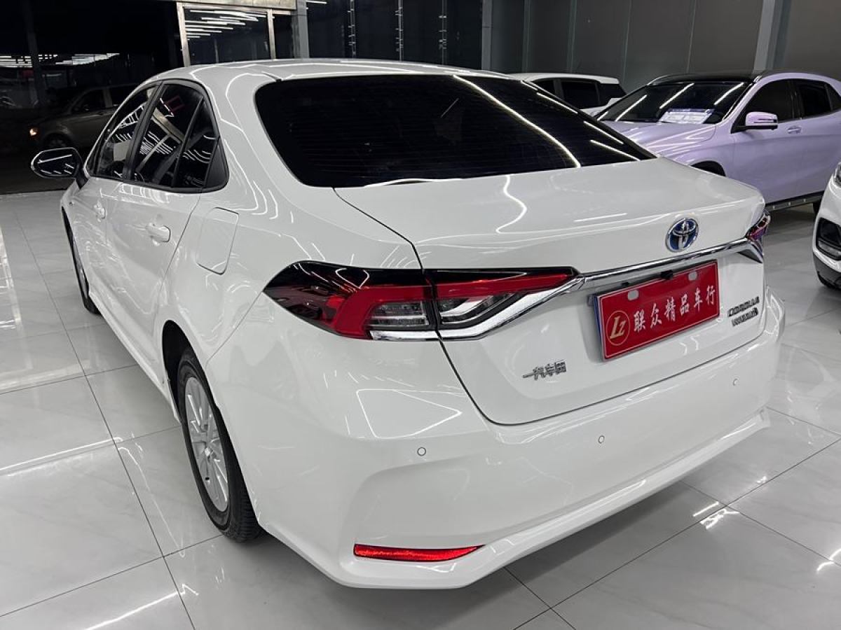 豐田 卡羅拉  2017款 改款雙擎 1.8L E-CVT先鋒版圖片