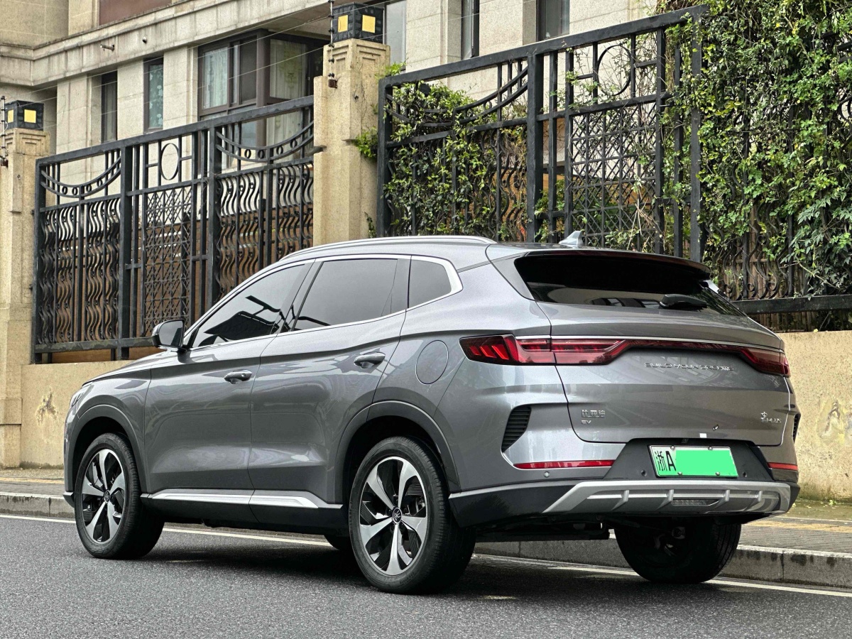 2021年10月比亞迪 宋PLUS新能源  2021款 EV 尊貴型