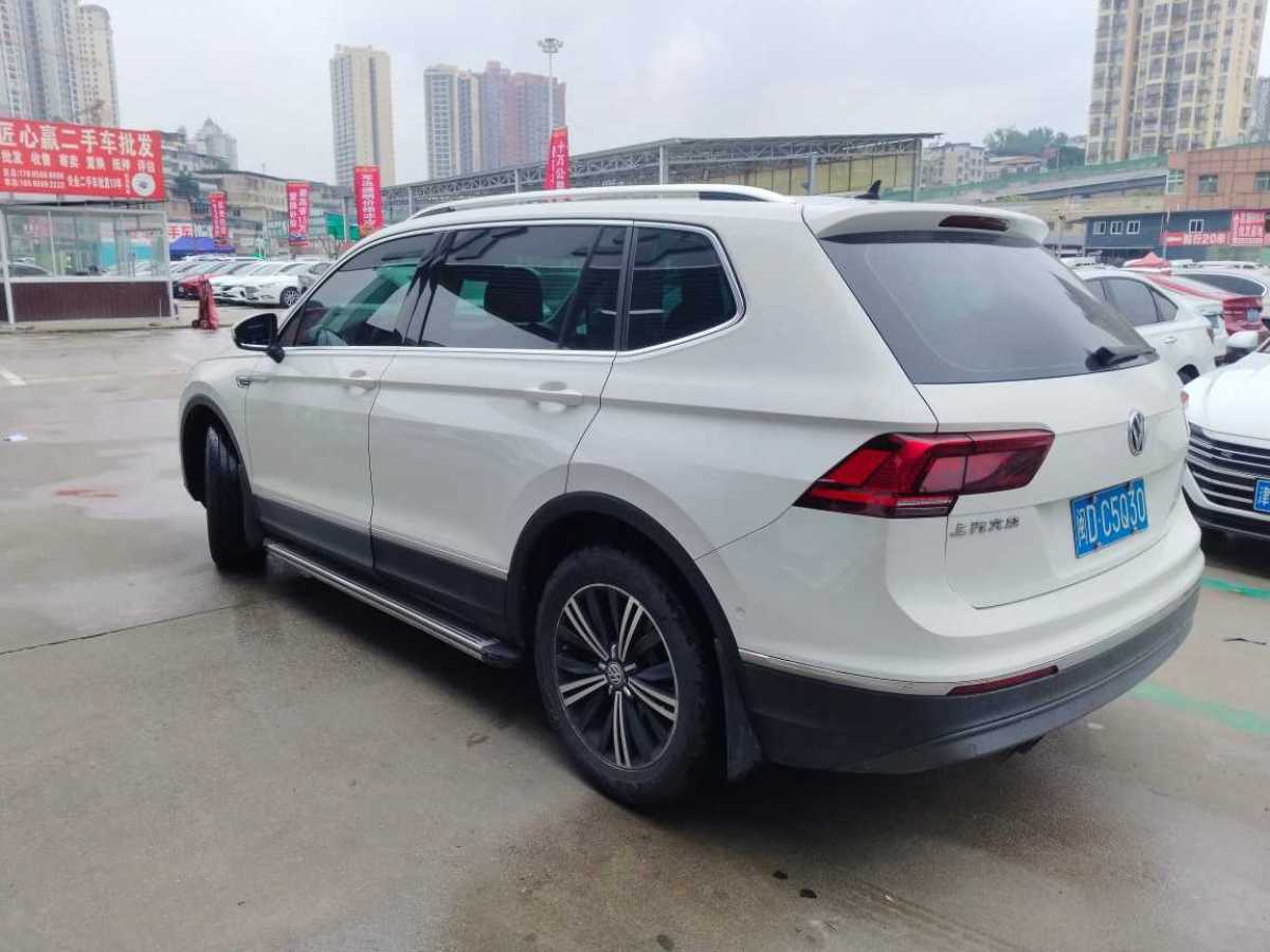 大眾 途觀  2017款 300TSI 自動(dòng)兩驅(qū)絲綢之路舒適版圖片